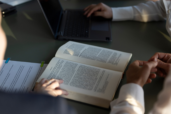 WEB RES Mfmac Office Imagery 089